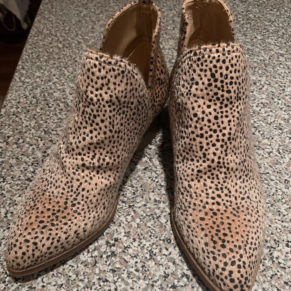 Leopard booties